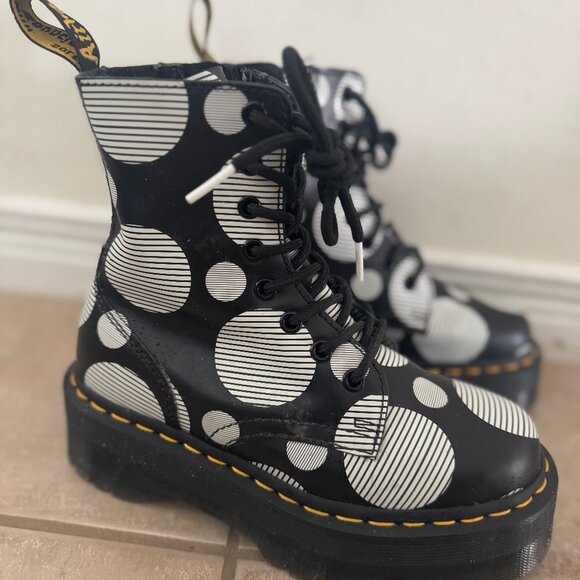 Size 5 Platform Doc Martens - Waterproof & Limited Edition - Picture 1 of 3